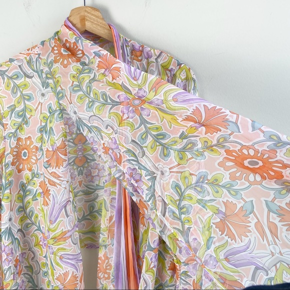 Investments Sheer Open Front Floral Kimono - Picture 4 of 6